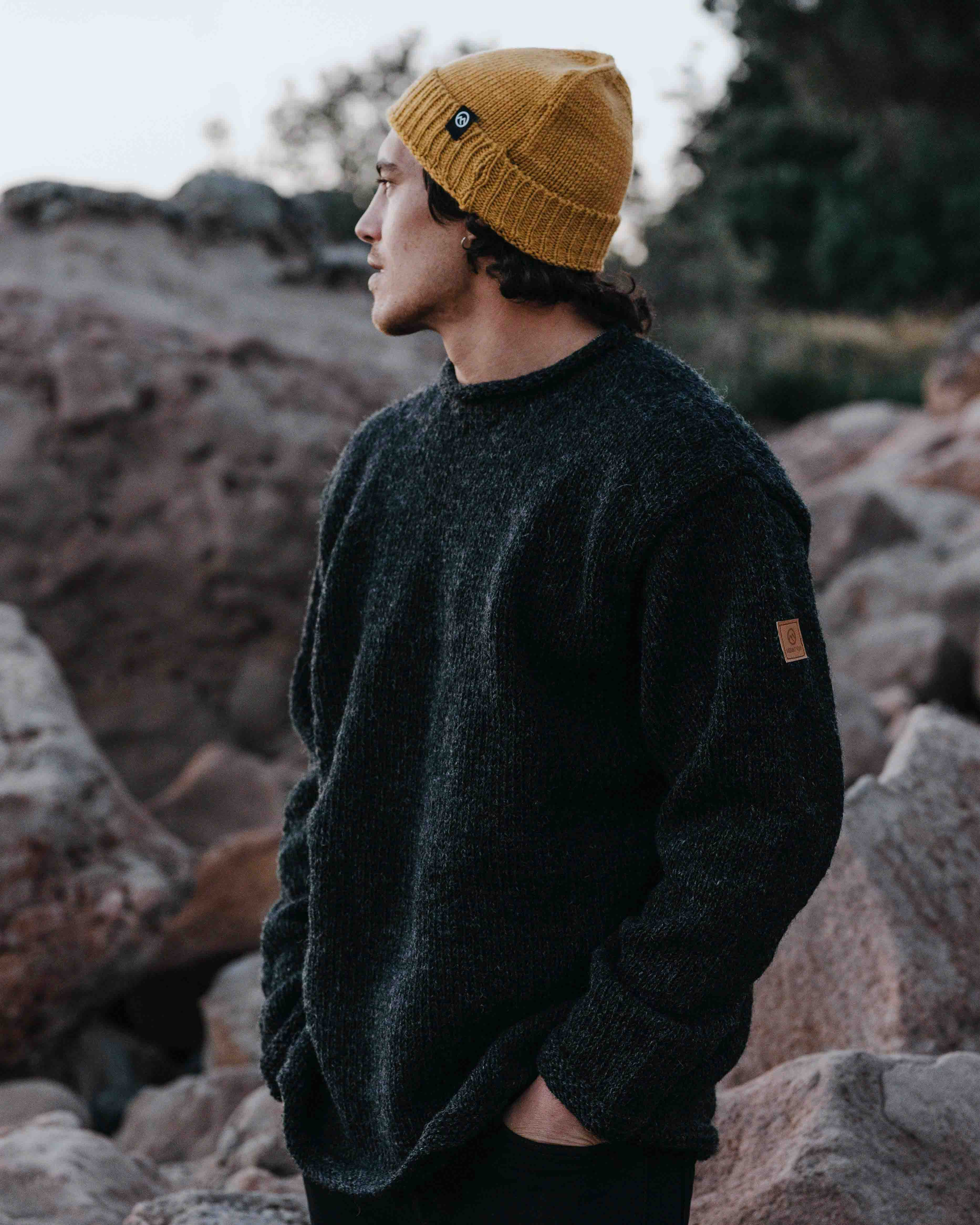 Men's Weekender NZ Wool Jersey - Charcoal - Image 4