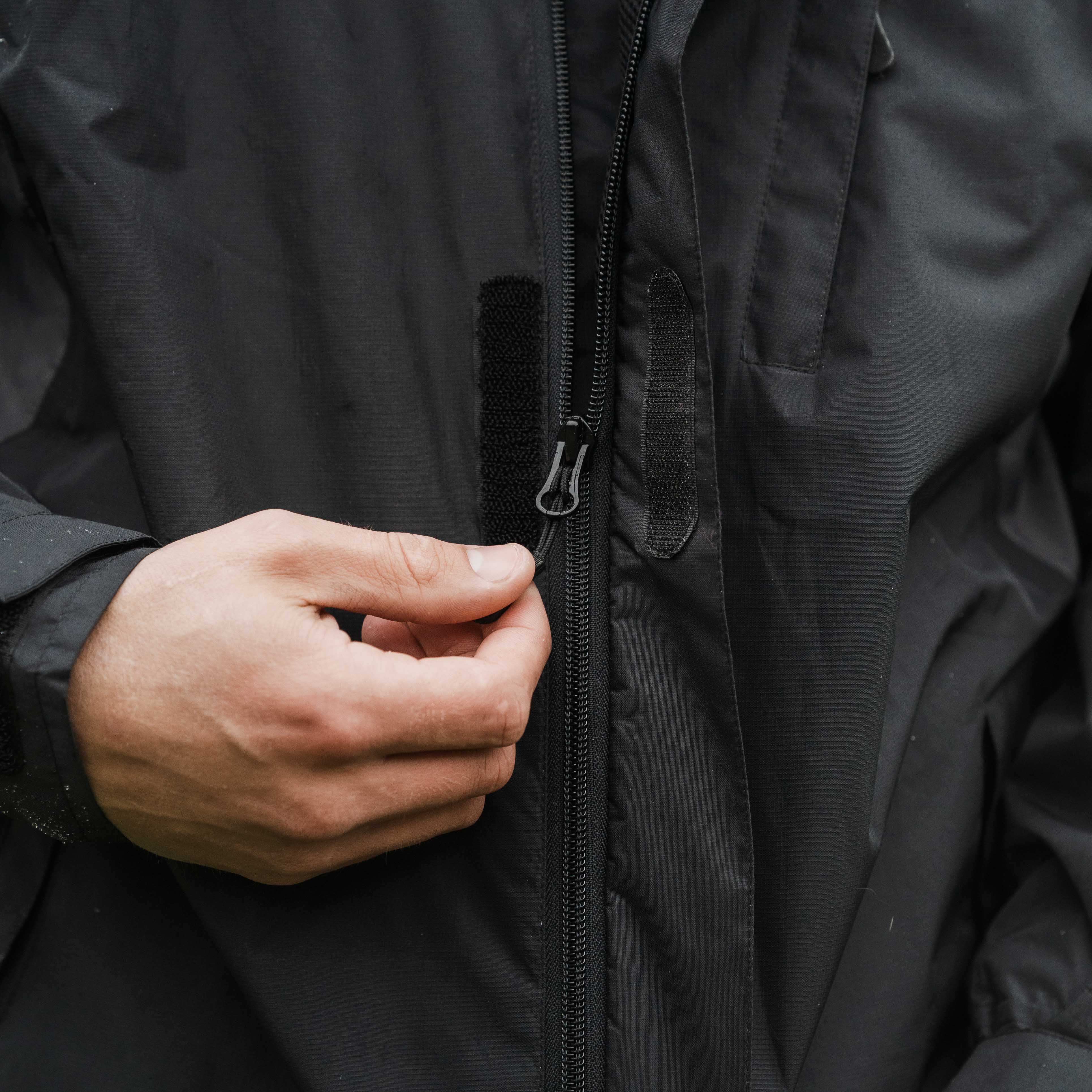 Ventura Waterproof Rain Jacket - Men Black Grey - Image 5